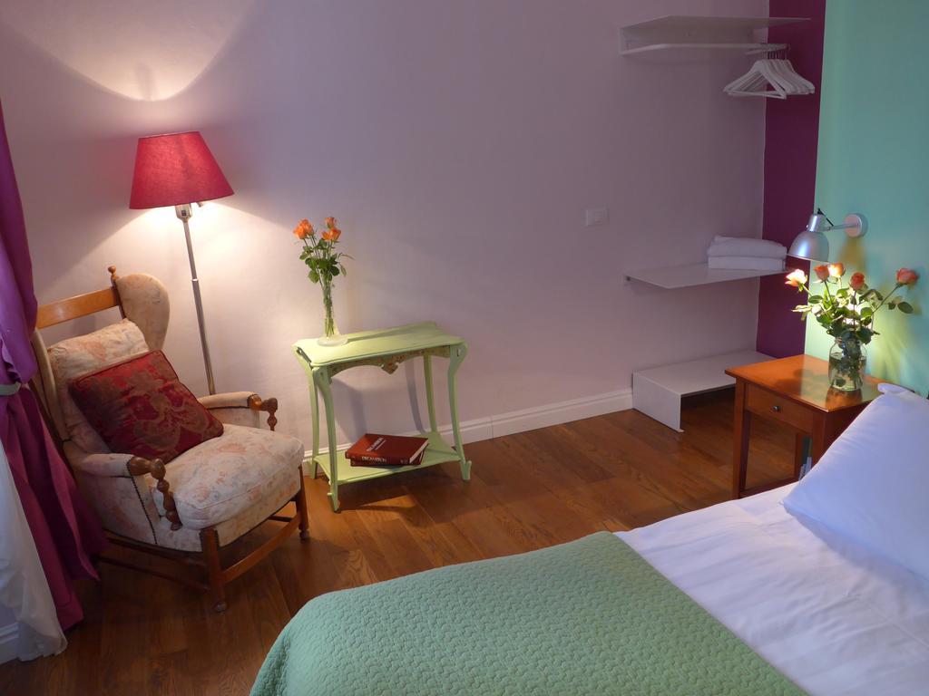B&B Casa Fenoglio Ventimiglia Szoba fotó